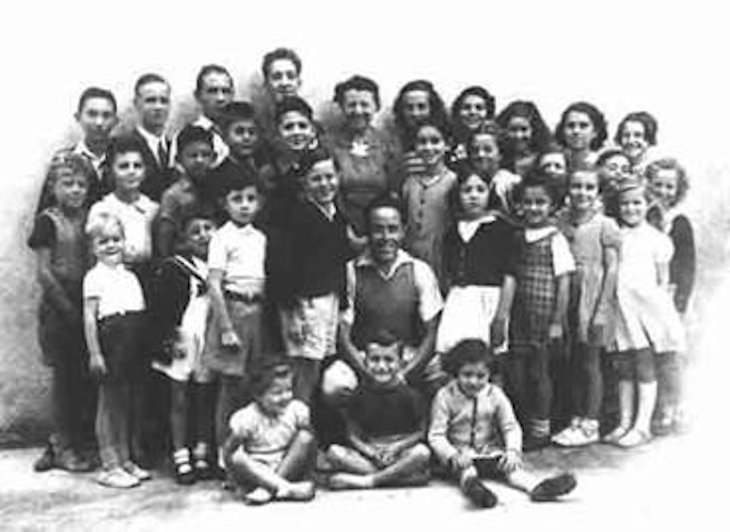 https://www.jewishvirtuallibrary.org/jsource/images/Holocaust/children_france.jpg